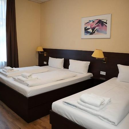 Hotel Cityring フランクフルト エクステリア 写真