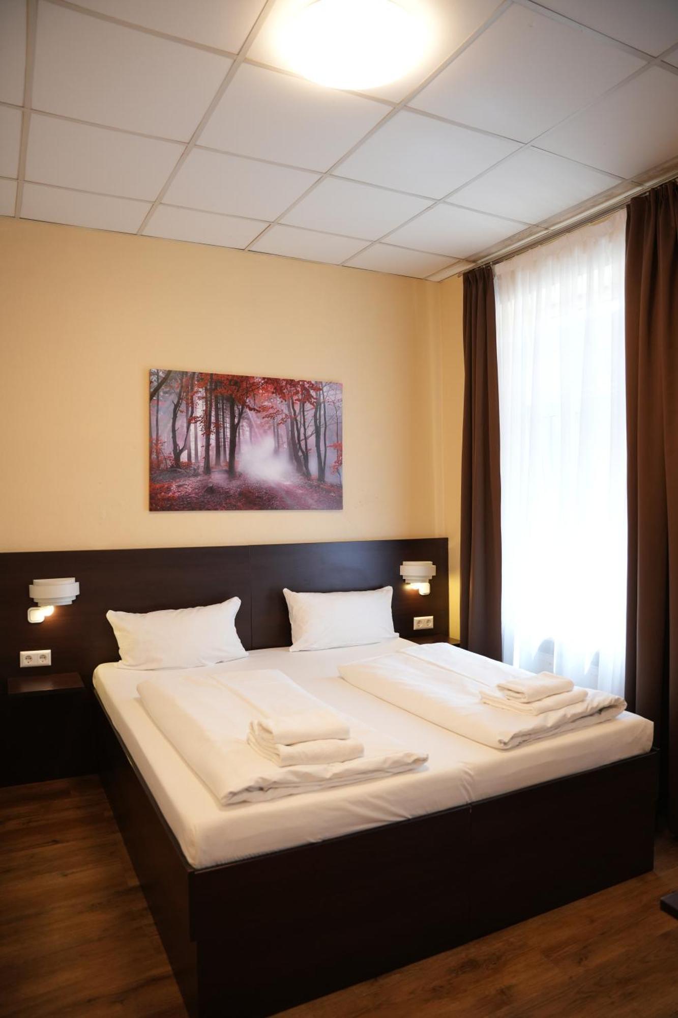 Hotel Cityring フランクフルト エクステリア 写真