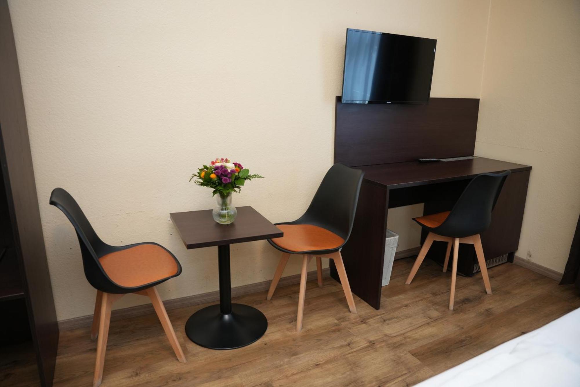 Hotel Cityring フランクフルト エクステリア 写真