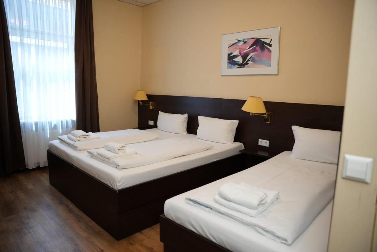 Hotel Cityring フランクフルト エクステリア 写真